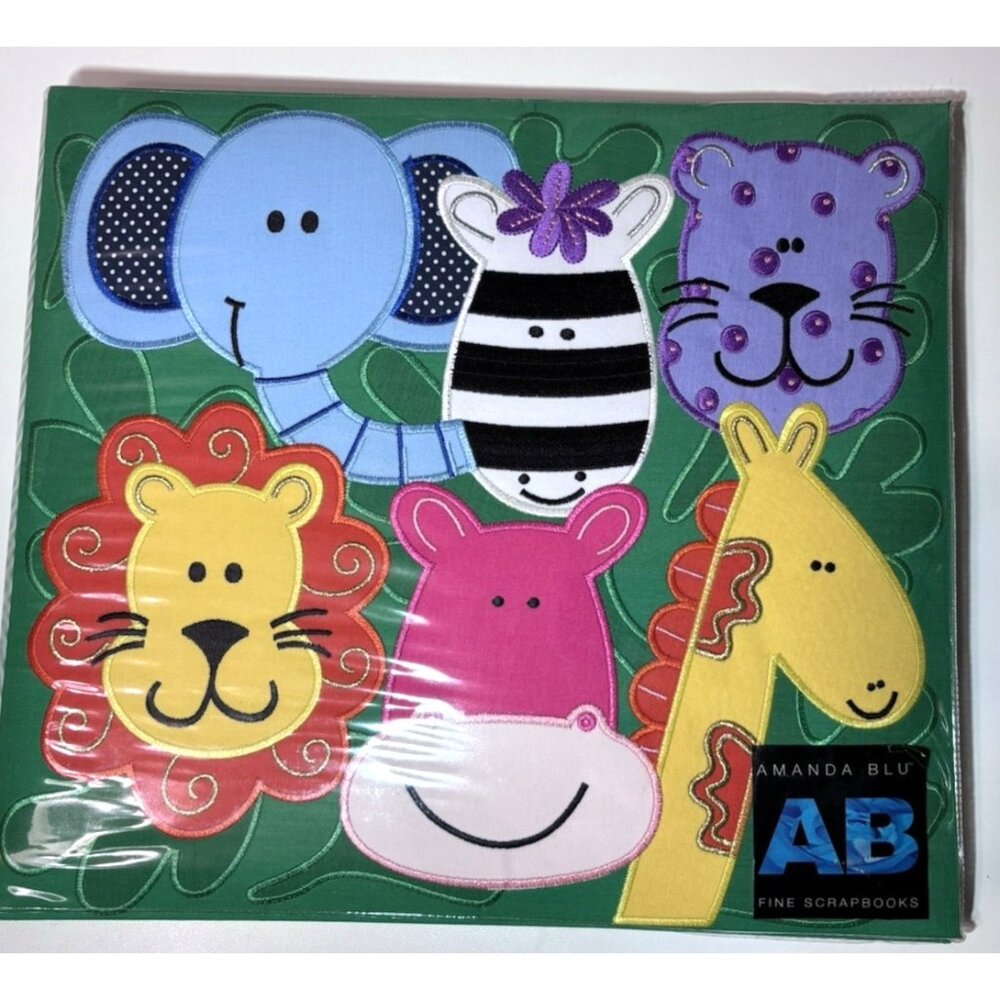 NEW Amanda Blu AB Fine Scrapbook 12x12 in Circus Zoo Animals Faces Album